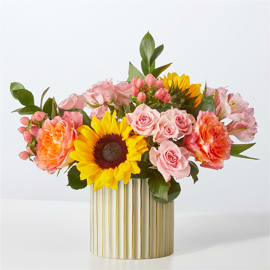Sun's Out Bouquet – Wilderness Treasures, Pickford MI