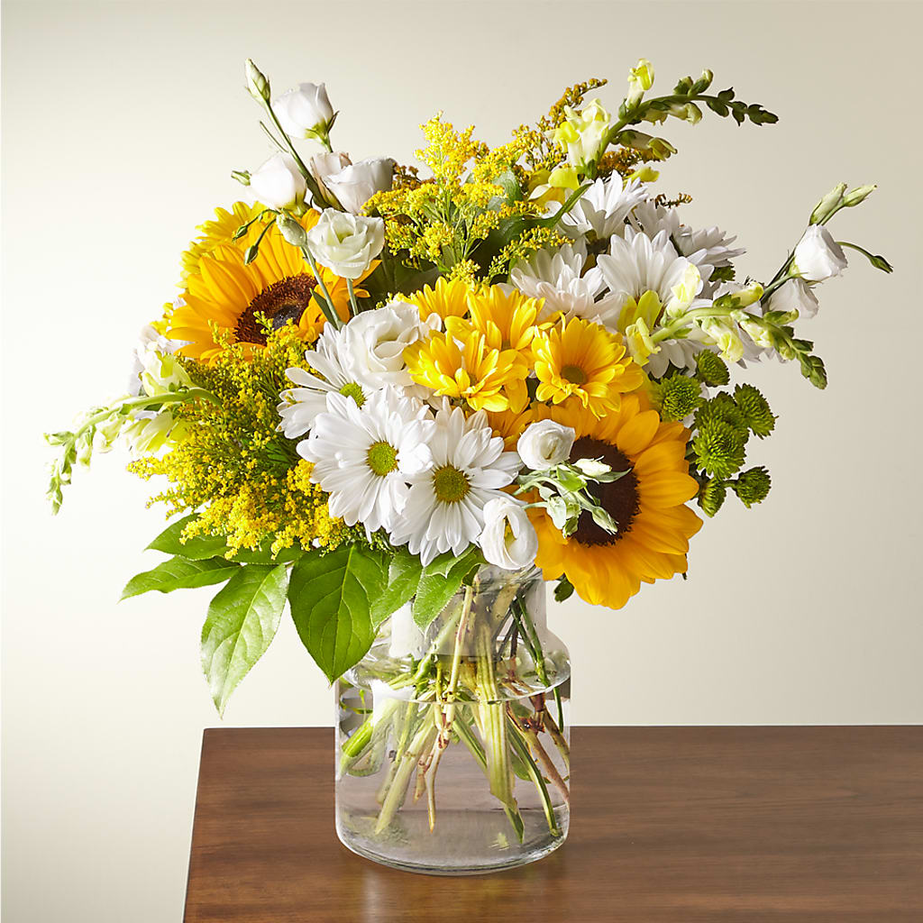 Hello Sunshine Bouquet – Wilderness Treasures, Pickford MI