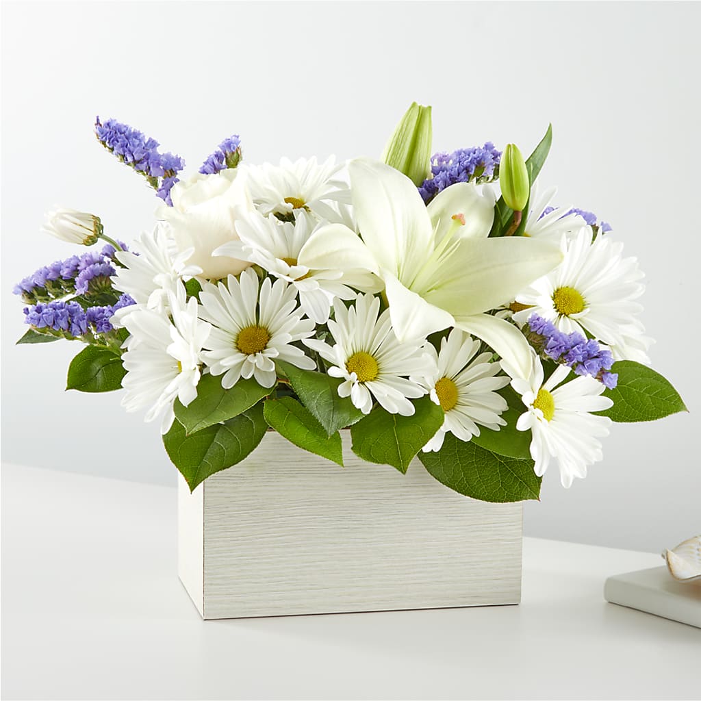 Beyond Blue Box Bouquet – Wilderness Treasures, Pickford MI