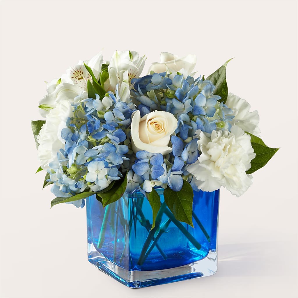 Soothing Waters Bouquet – Wilderness Treasures, Pickford MI