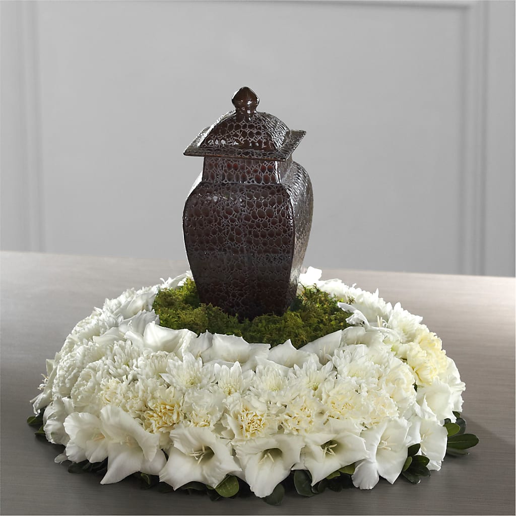 Encircling Grace Arrangement – Wilderness Treasures, Pickford MI