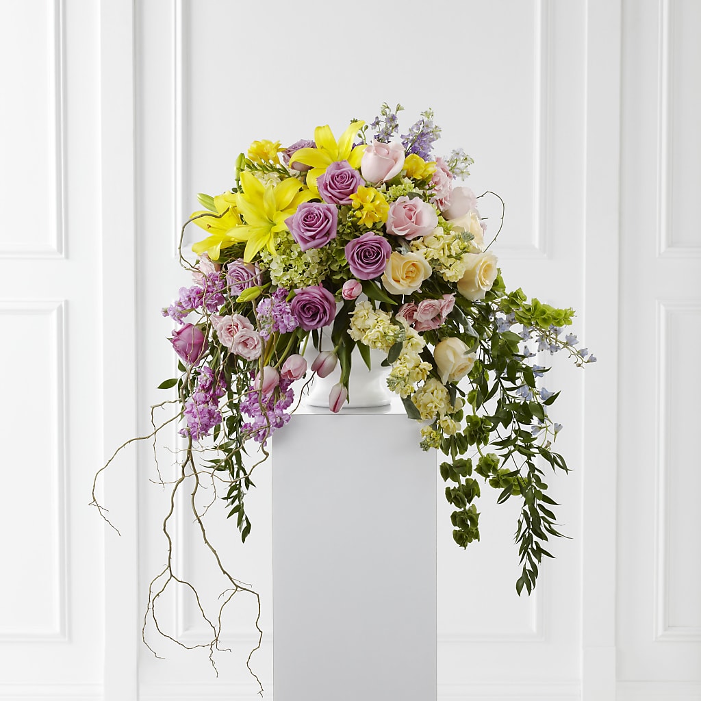 Display of Affection Arrangement – Wilderness Treasures, Pickford MI