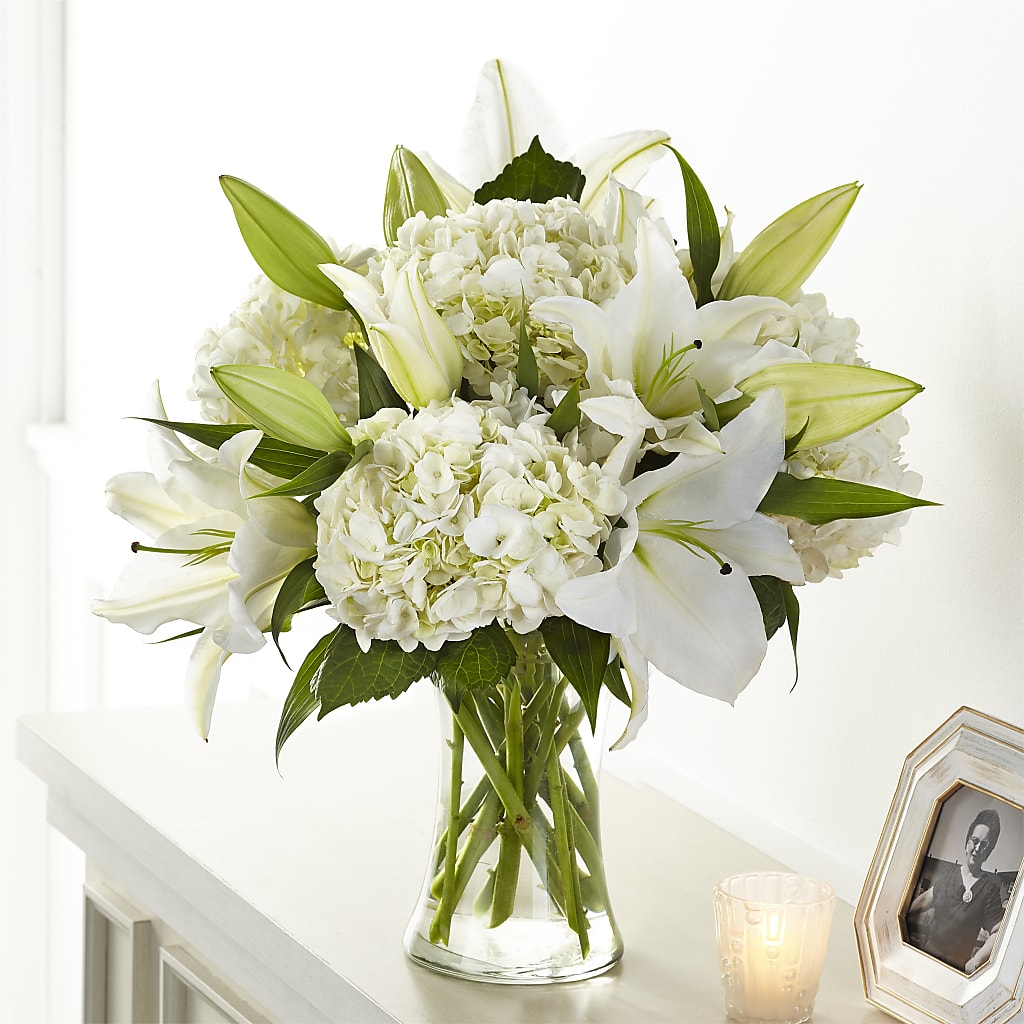 Compassionate Lily Bouquet – Wilderness Treasures, Pickford MI