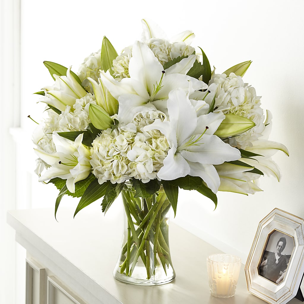 Compassionate Lily Bouquet – Wilderness Treasures, Pickford MI
