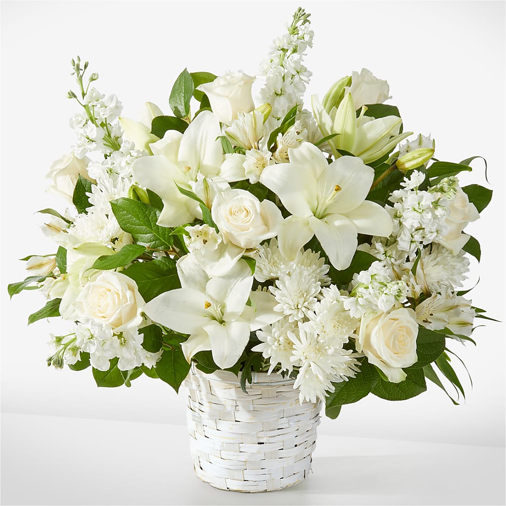 Peaceful Reflections Arrangement – Wilderness Treasures, Pickford MI