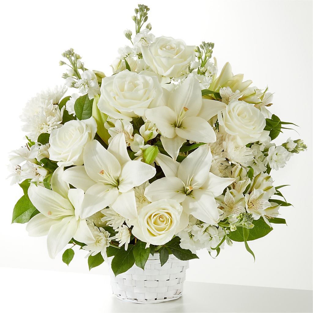 Peaceful Reflections Arrangement – Wilderness Treasures, Pickford MI