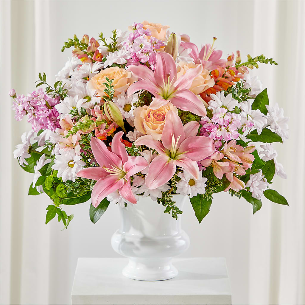Heartfelt Gesture Urn Arrangement – Wilderness Treasures, Pickford MI