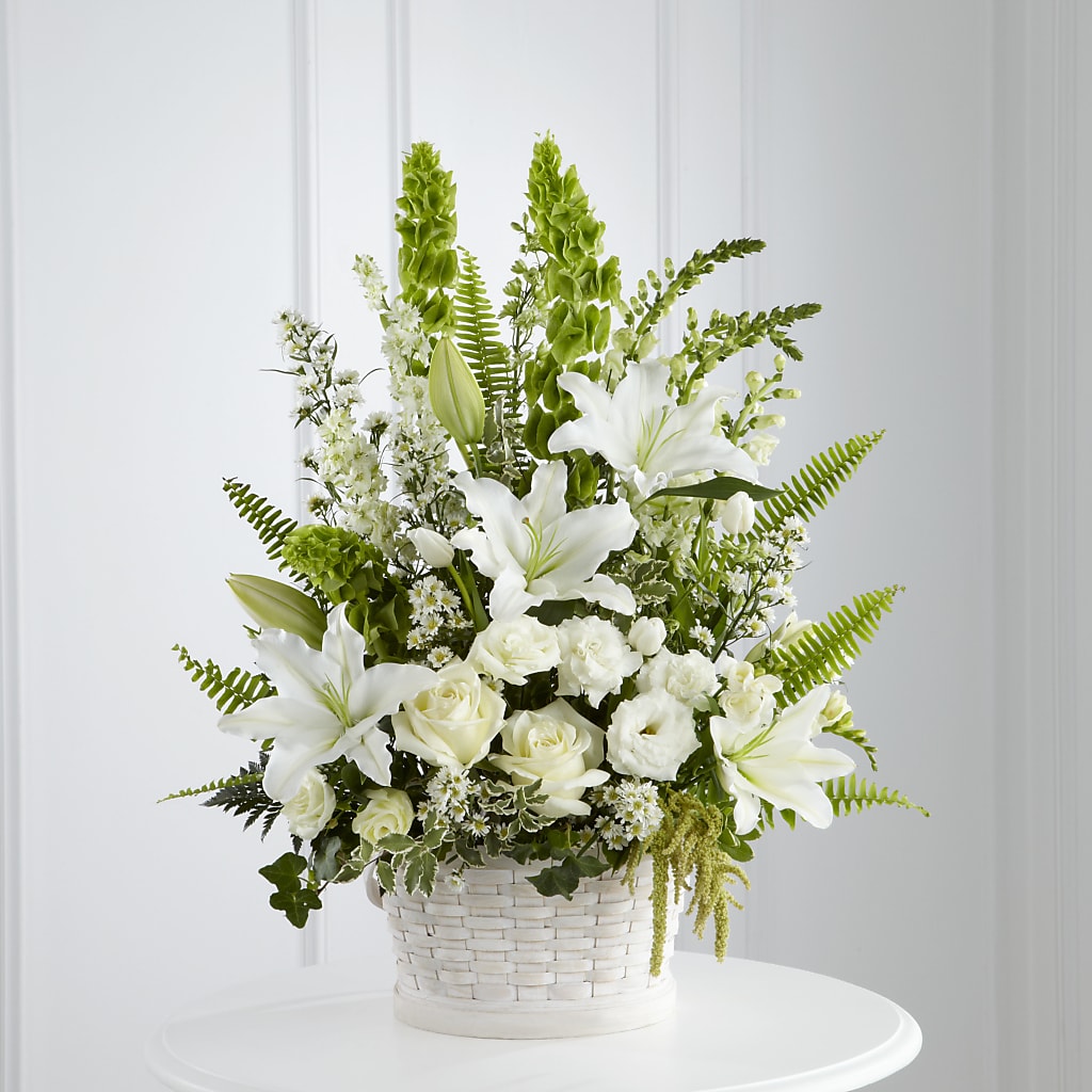 In Our Thoughts Arrangement – Wilderness Treasures, Pickford MI