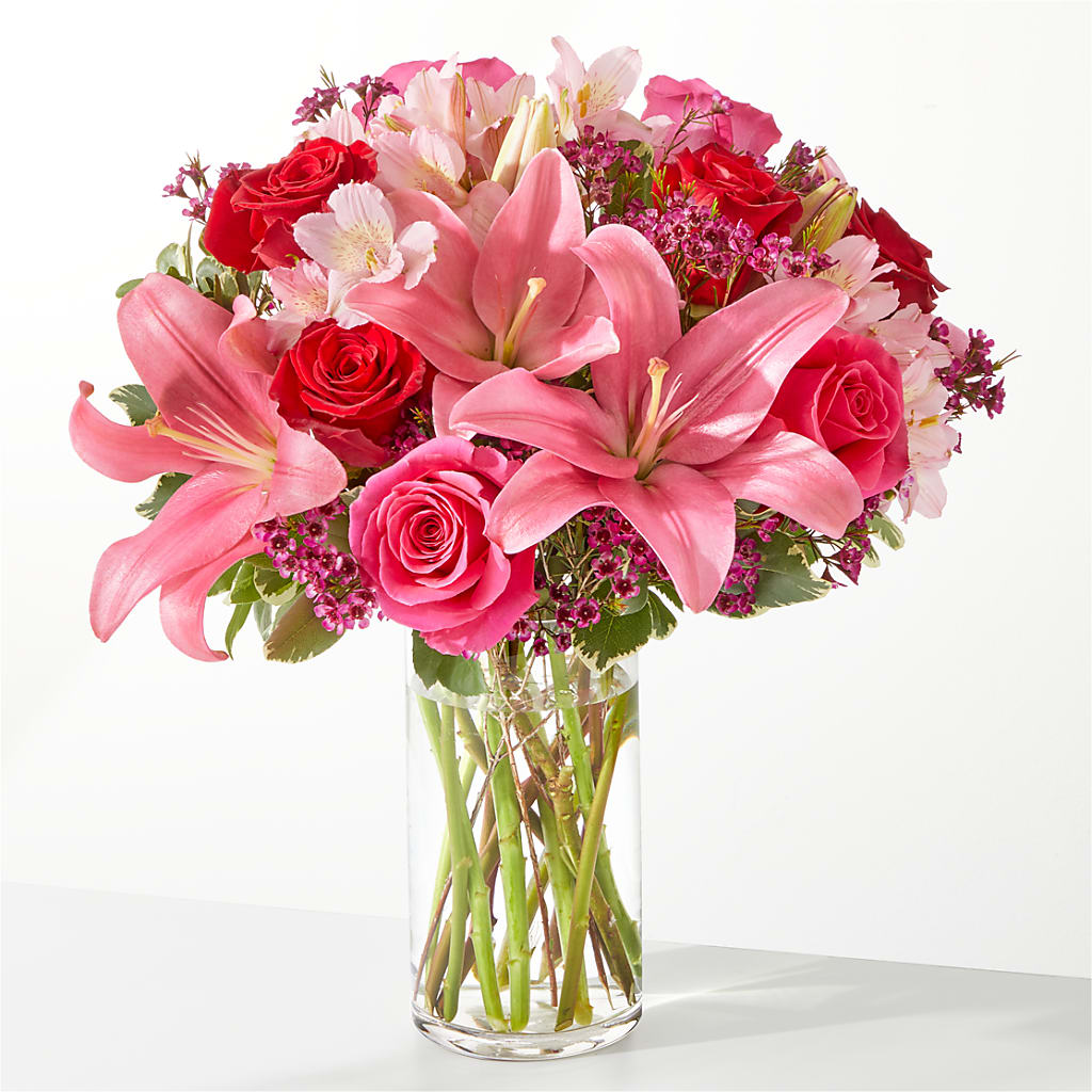 Lucky in Love Bouquet – Wilderness Treasures, Pickford MI
