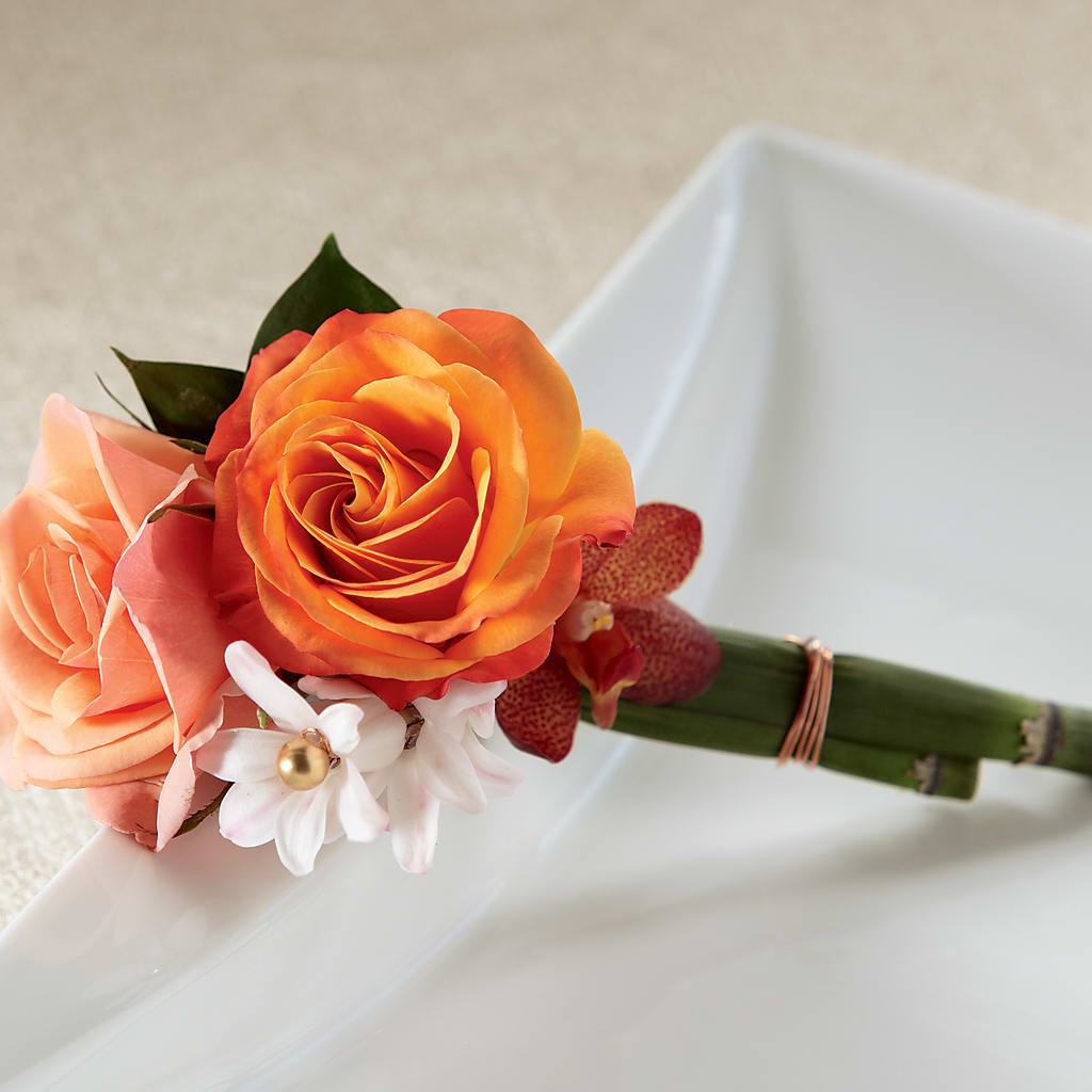 Sunset Dream Boutonniere – Wilderness Treasures, Pickford MI