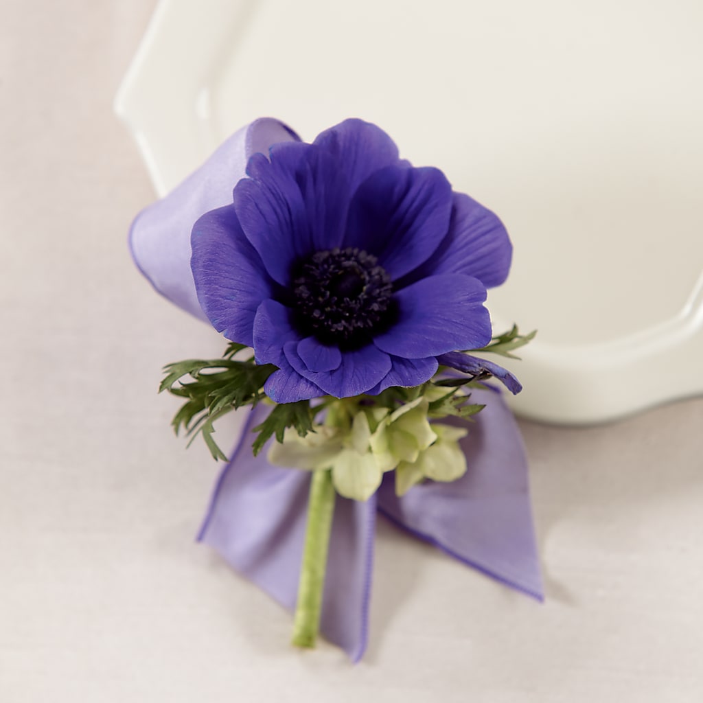 Purple Passion Boutonniere – Wilderness Treasures, Pickford MI