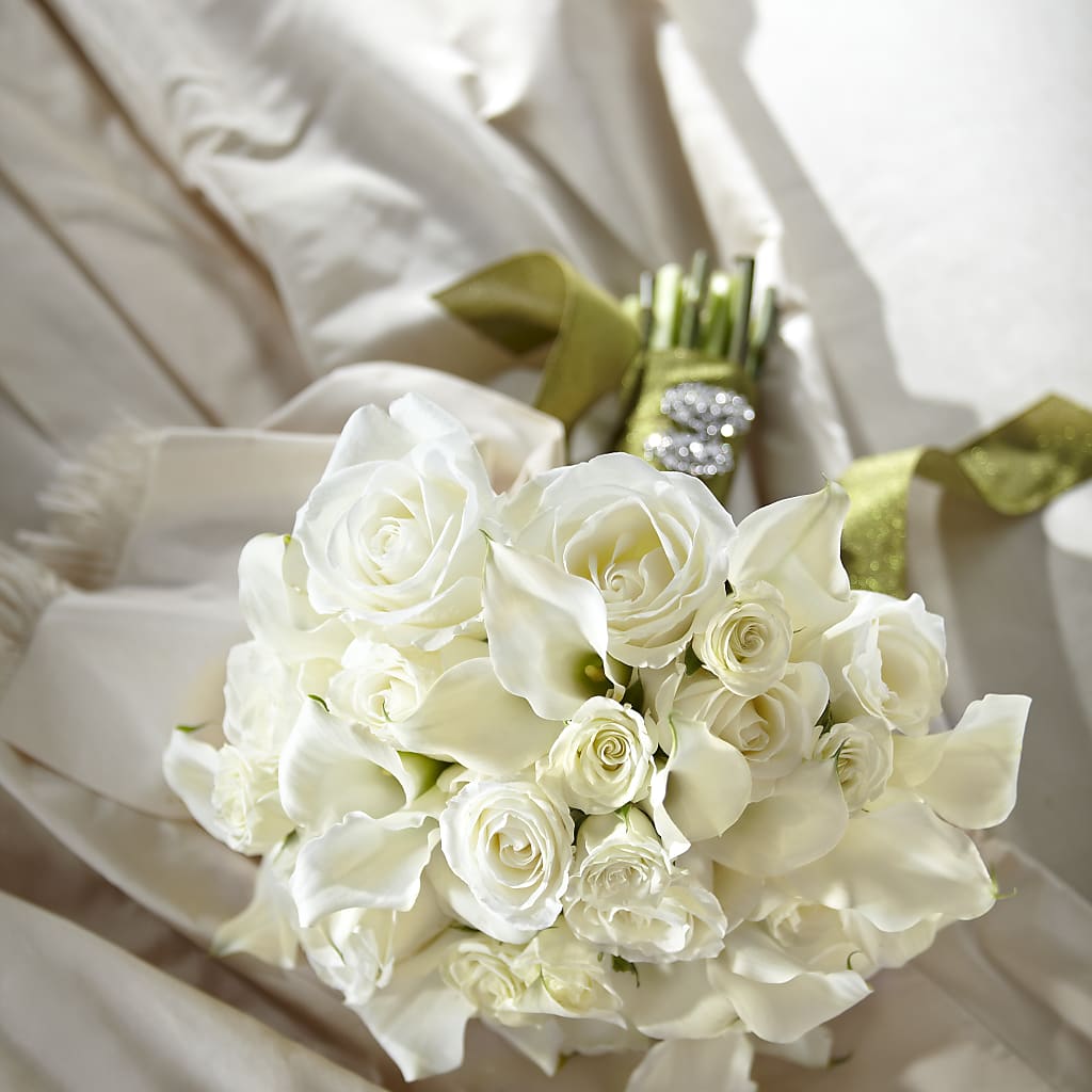 Serene Highness Bouquet – Wilderness Treasures, Pickford MI