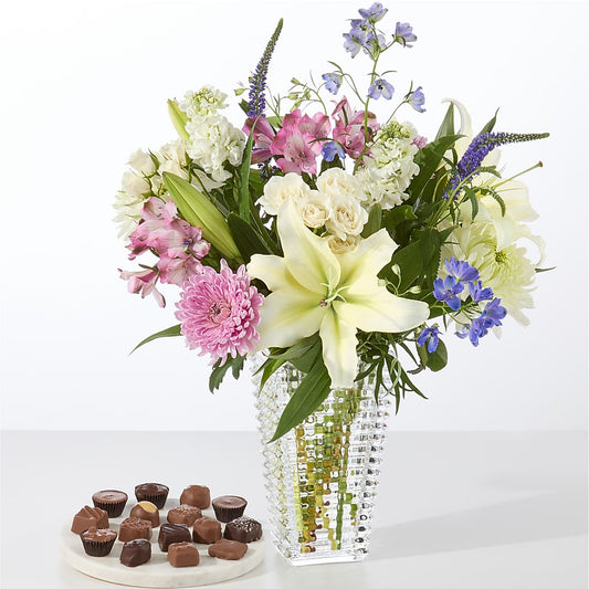 Winter Celebration Bouquet –  Wilderness Treasures, Pickford MI