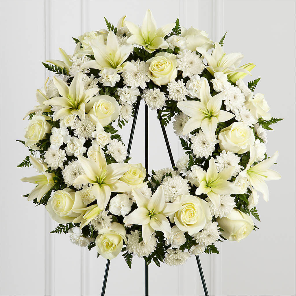 Treasured Tribute Wreath –  Wilderness Treasures, Pickford MI