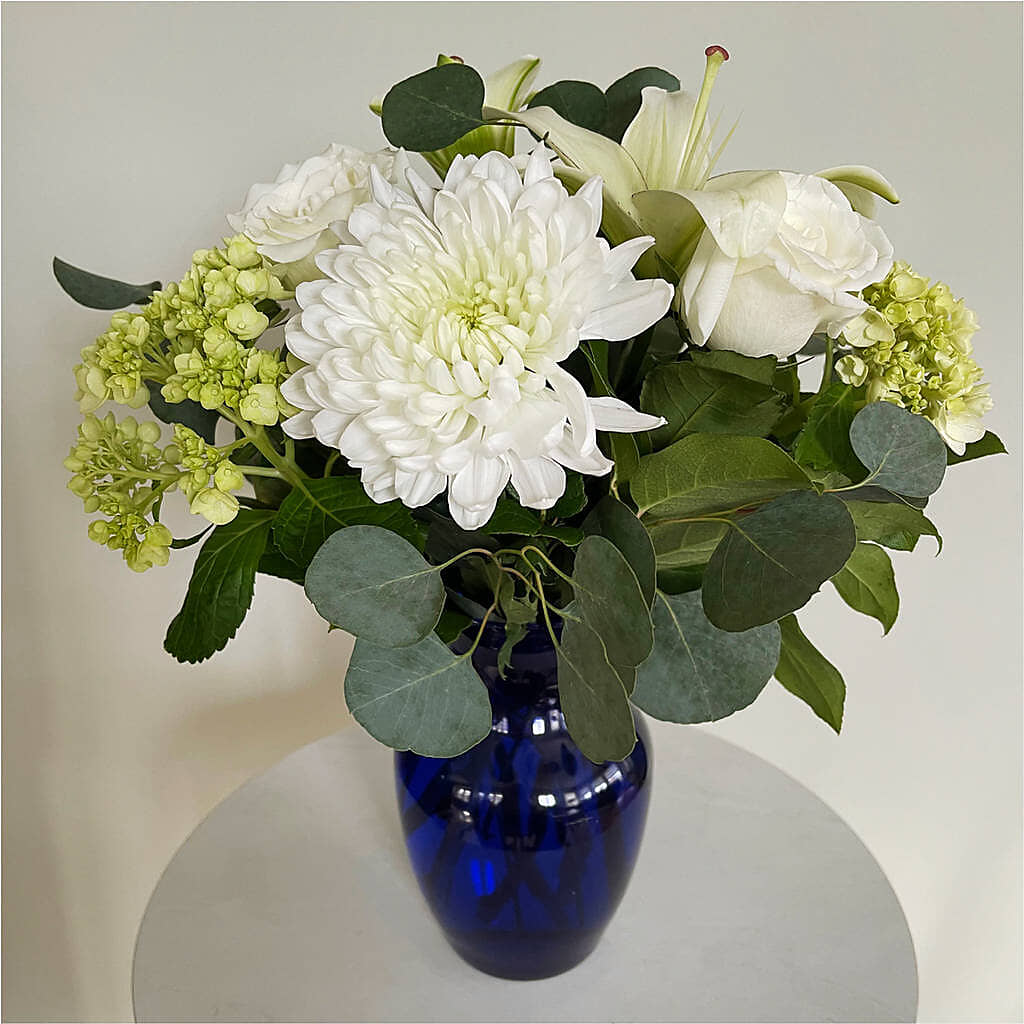 Snowy Dreams Bouquet –  Wilderness Treasures, Pickford MI
