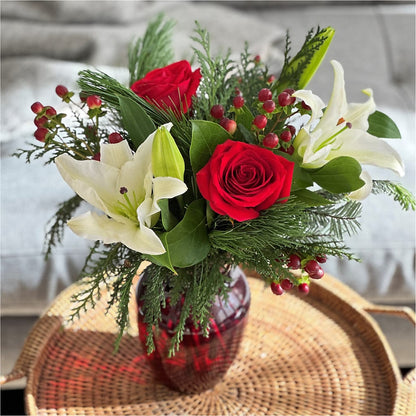 Evergreen Delight Bouquet –  Wilderness Treasures, Pickford MI