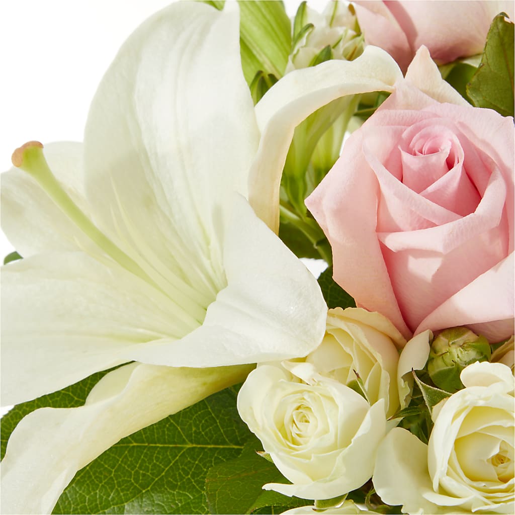 Kindhearted Bouquet –  Wilderness Treasures, Pickford MI